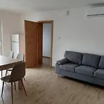 Apartment Small Wooden And Zgornja Dobrava