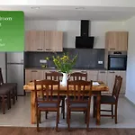 Small Wooden And Zgornja Dobrava Apartment *