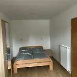 Apartment Small Wooden And Zgornja Dobrava *