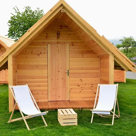 Apartament Small Wooden And Zgornja Dobrava *