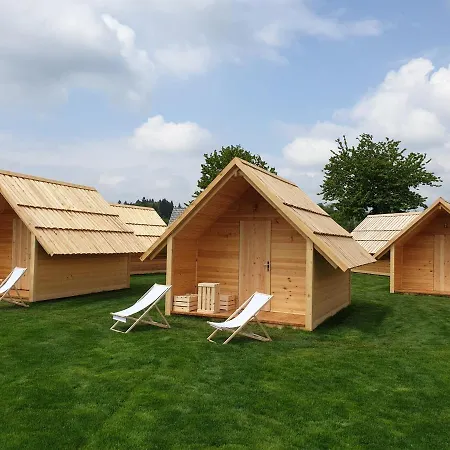 Apartament Small Wooden And Zgornja Dobrava