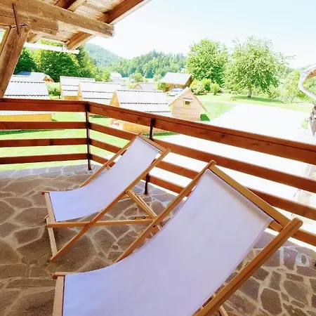 Small Wooden And Zgornja Dobrava * Radovljica