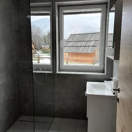 Small Wooden And Zgornja Dobrava Apartman Radovljica