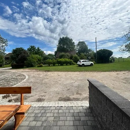 Apartamento Small Wooden And Zgornja Dobrava *