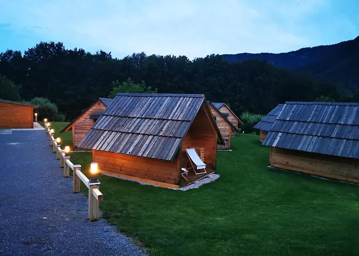 Appartement Small Wooden Houses&apartments Zgornja Dobrava *