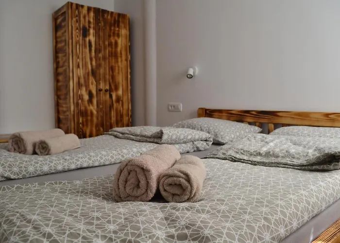 Small Wooden Houses&apartments Zgornja Dobrava Appartement